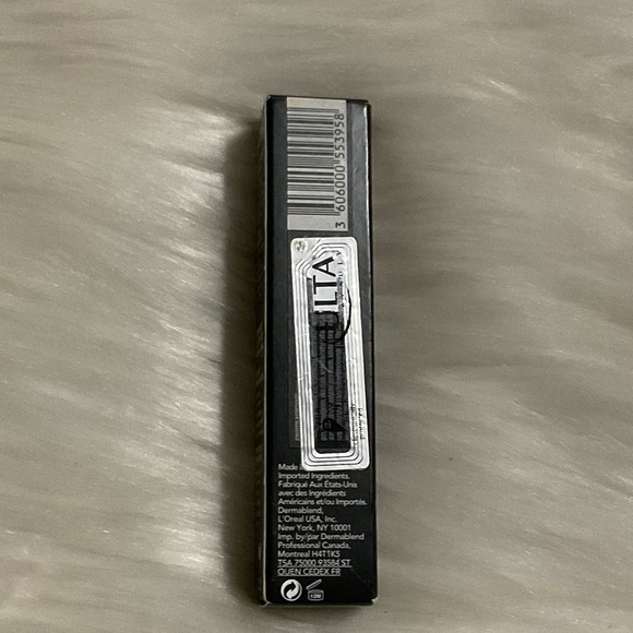 Dermablend Professional Full Coverage Concealer - Black - Picture 6 of 6